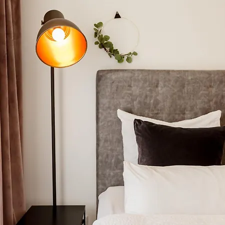 Апартаменты Luxusferienwohnung Moselruhe Mit Grosser Terrasse Und Schoenem Ausblick *