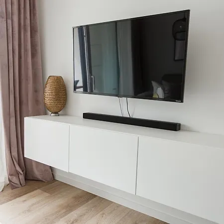 Апартаменты Luxusferienwohnung Moselruhe Mit Grosser Terrasse Und Schoenem Ausblick